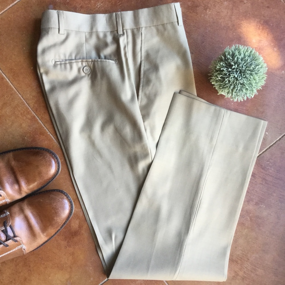 Young men’s Mantoni (made in Italy) dress pants